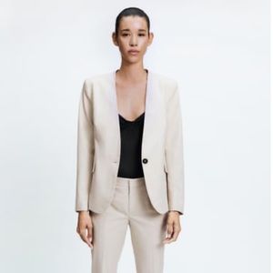 ZARA LAPELLESS FITTED BLAZER